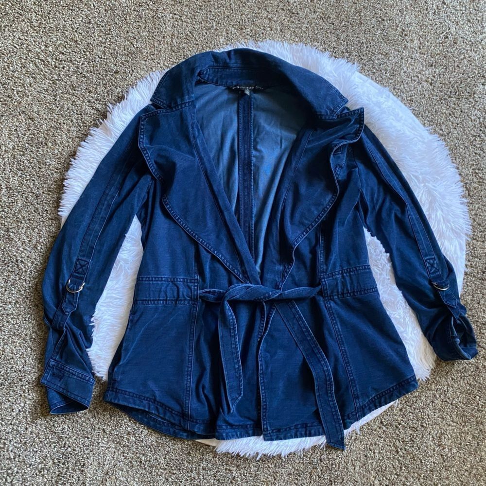 White‎ House Black Market Tie Front Jacket Lyocell Womens Size 10 Blue